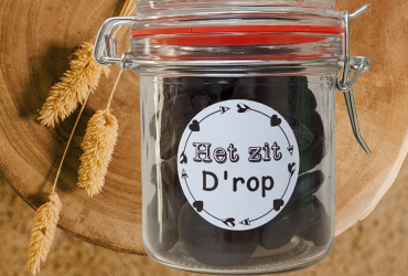 Sluitstickers "Het zit D'rop"  35mm / 40 mm per 10 stuks